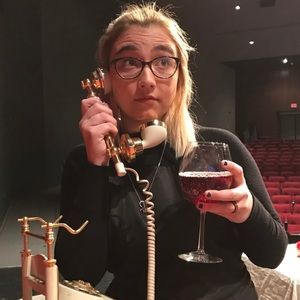 Meet your Posher, Phoebe